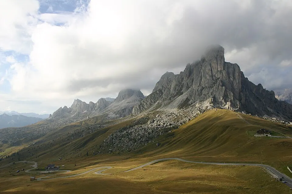 Giau Pass
