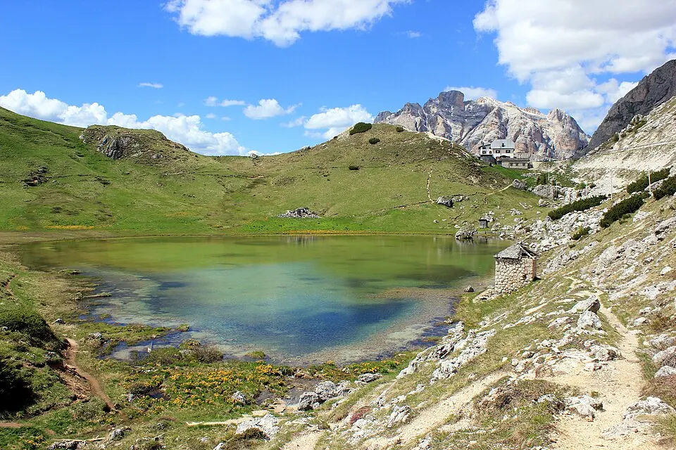 Valparola Pass